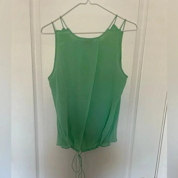 COPY - Women's Greylin Open Back Tank Top Sz. M - Picture 2 of 4